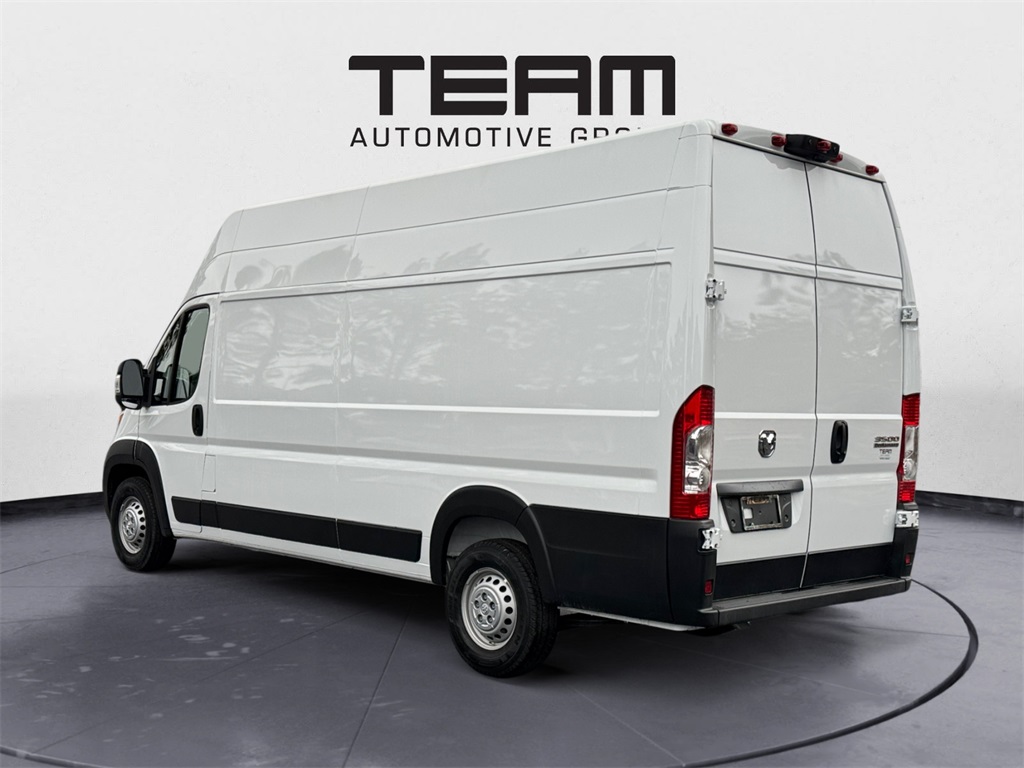 2024 Ram ProMaster 3500 photo 4