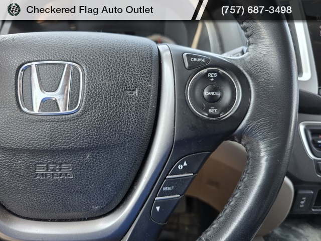 2017 Honda Pilot EX-L photo 14