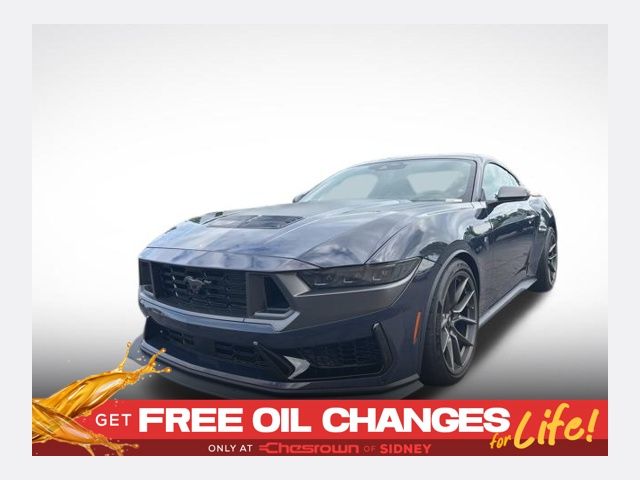 2025 Ford Mustang Dark Horse's photo