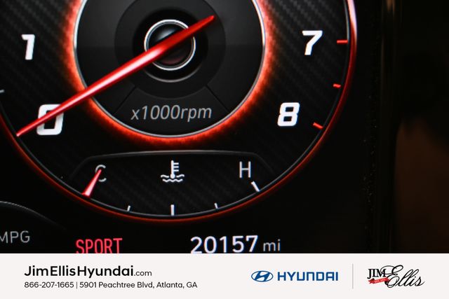 2022 Hyundai Elantra SEL Convenience photo 8