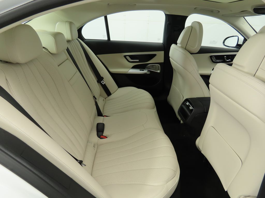 2026 Mercedes Benz E 4MATIC Sedan photo 20