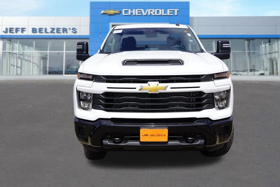 2026 Chevrolet Silverado 2500HD Custom photo 6