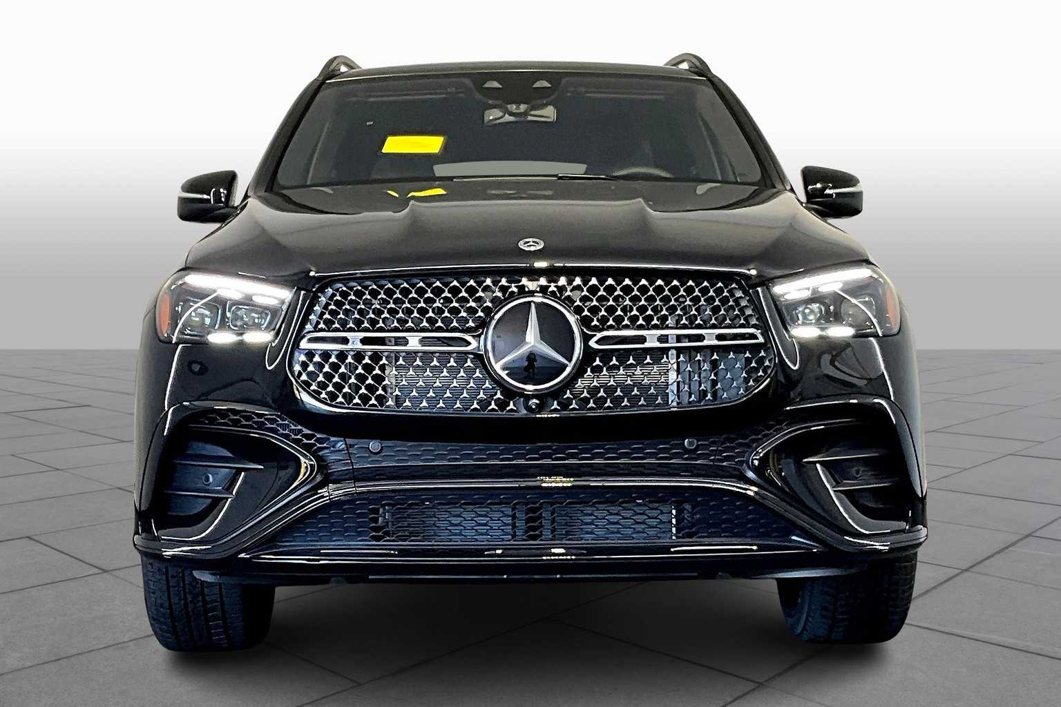2026 Mercedes Benz GLE 580 4MATIC photo 2