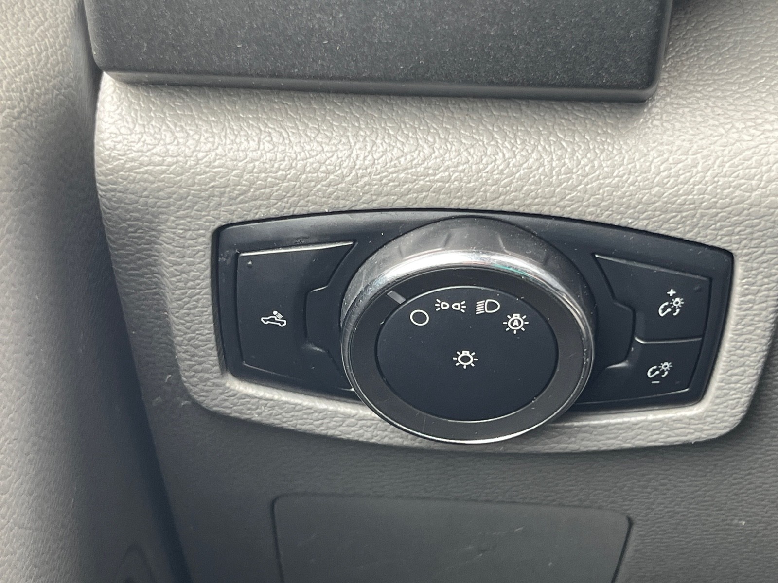 2017 Ford F-250 XL photo 18