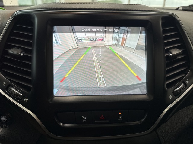 2021 Jeep Cherokee Latitude Lux photo 19