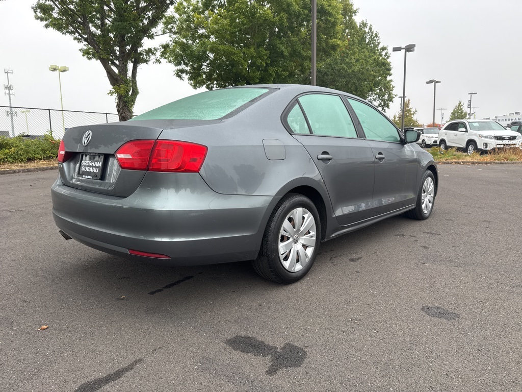 2013 Volkswagen Jetta 2.0 Base photo 6