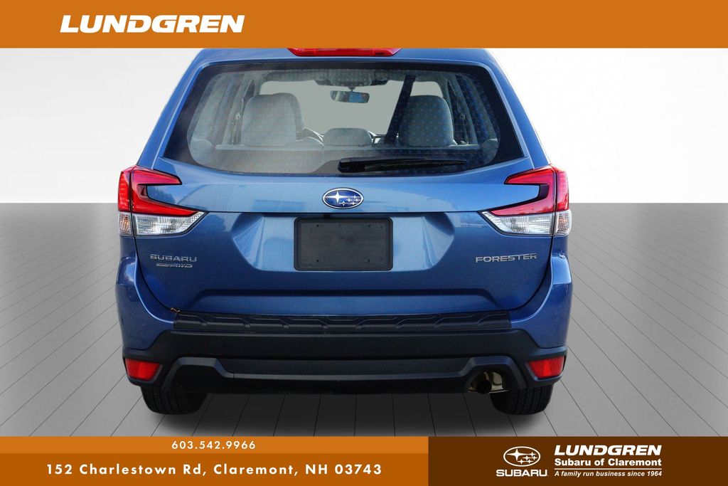 2024 Subaru Forester Base photo 4