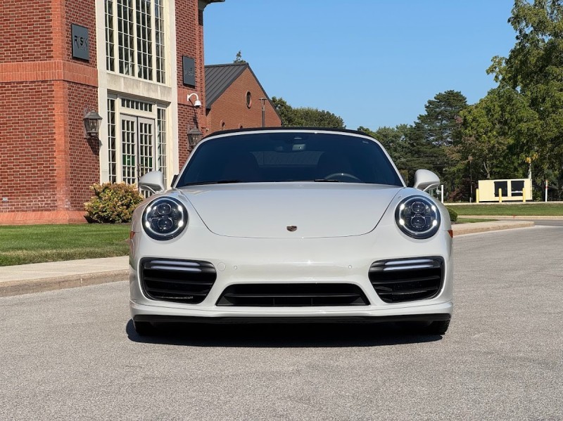 2019 Porsche 911 Turbo photo 3