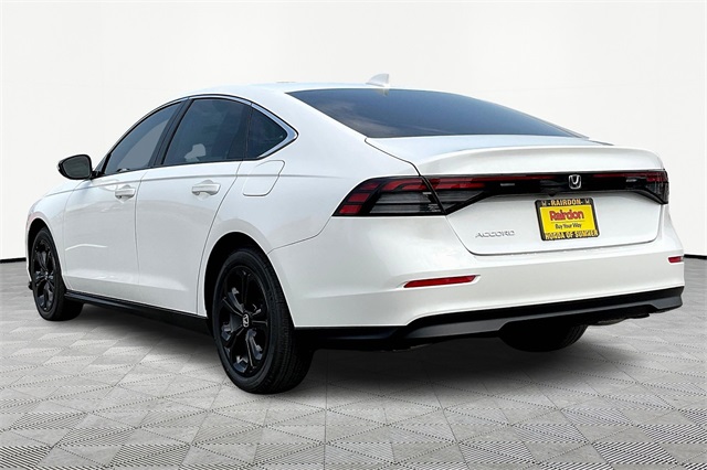 2025 Honda Accord LX photo 3