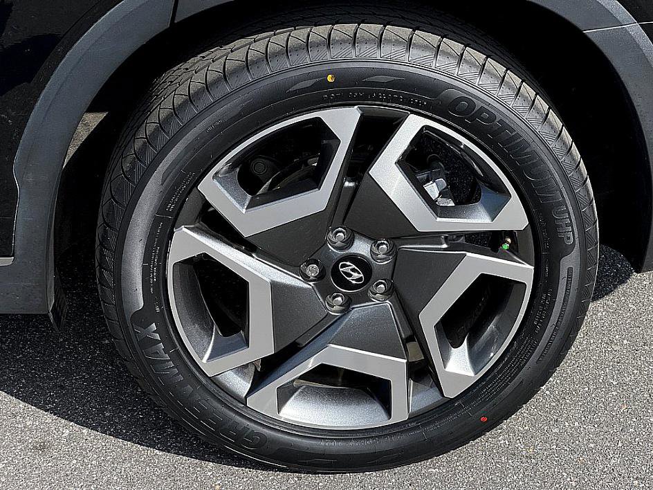 2023 Hyundai Palisade Limited photo 5