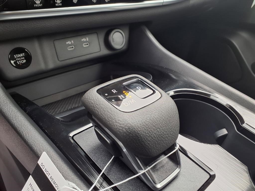 2026 Nissan Rogue SV photo 18