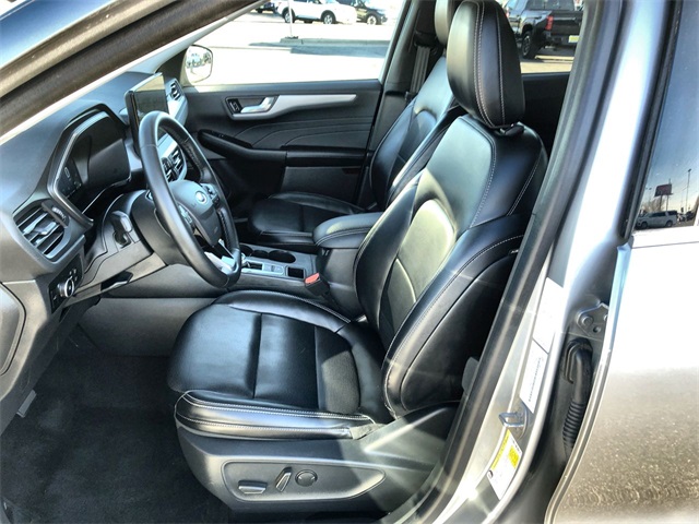 2024 Ford Escape Platinum photo 2