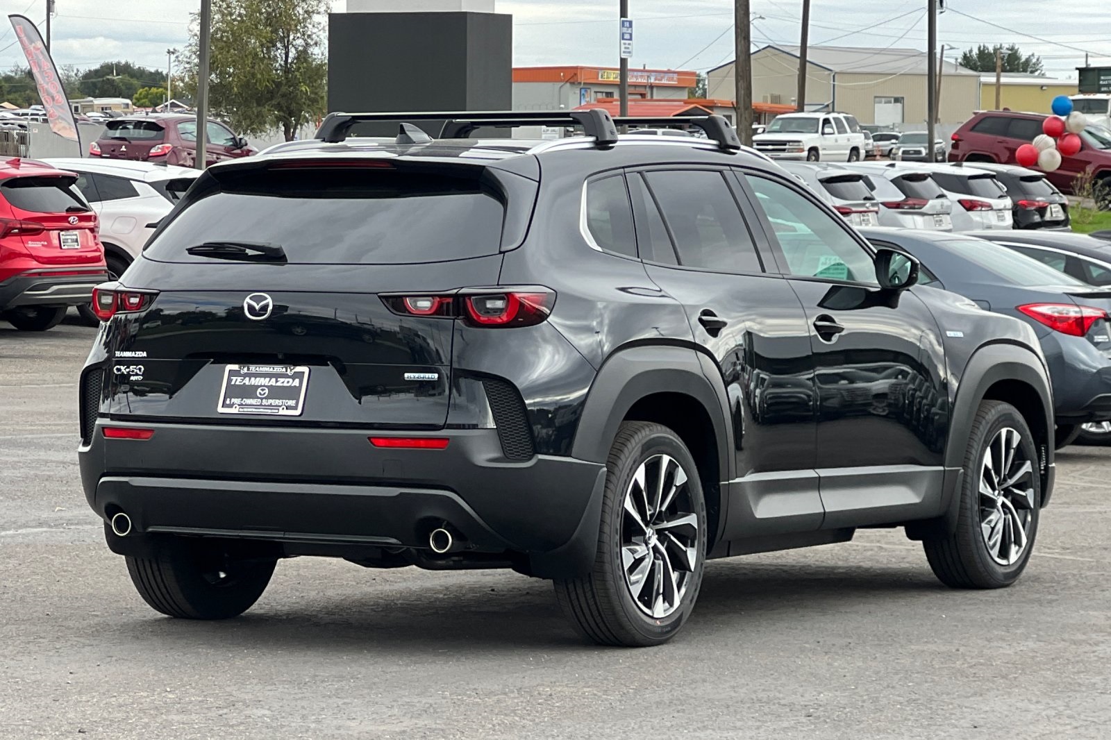 2025 Mazda CX-50 Premium Plus photo 4