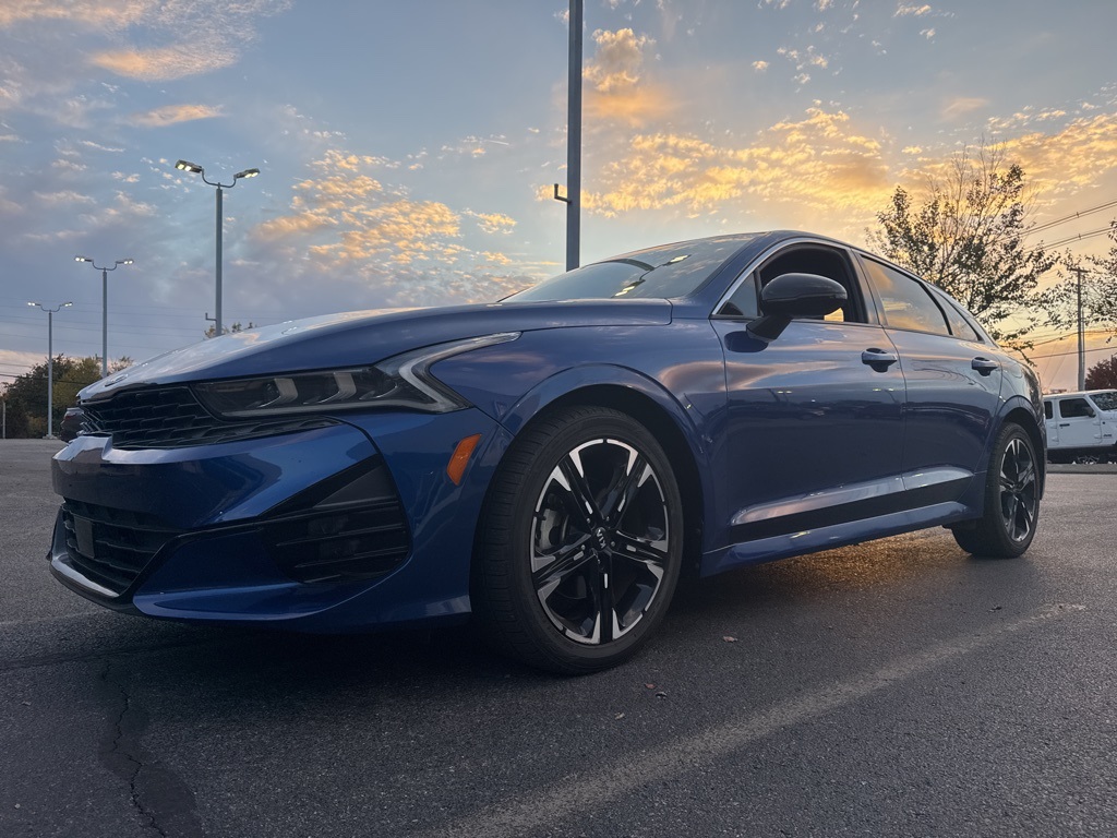 2021 Kia K5 GT-Line photo 4