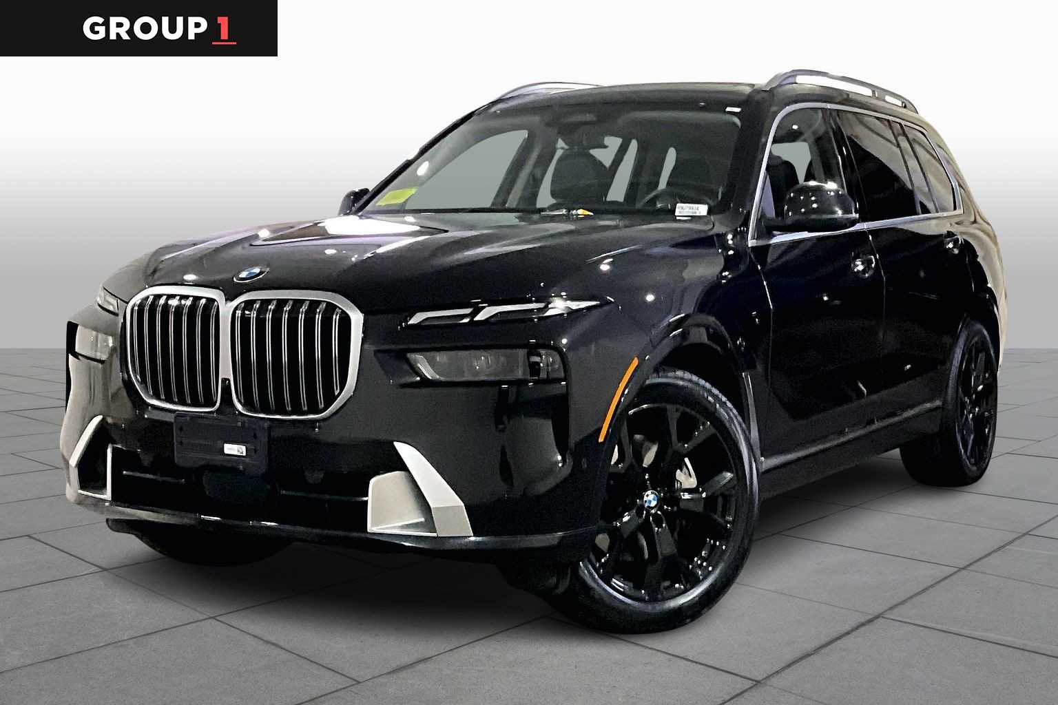 2024 BMW X7 40i's photo