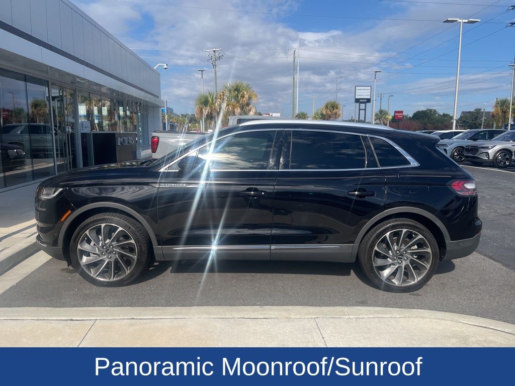 2021 Lincoln Nautilus Reserve photo 4