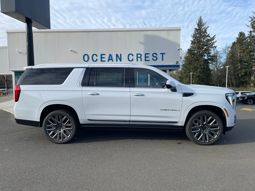 2026 GMC Yukon XL Denali Ultimate's photo