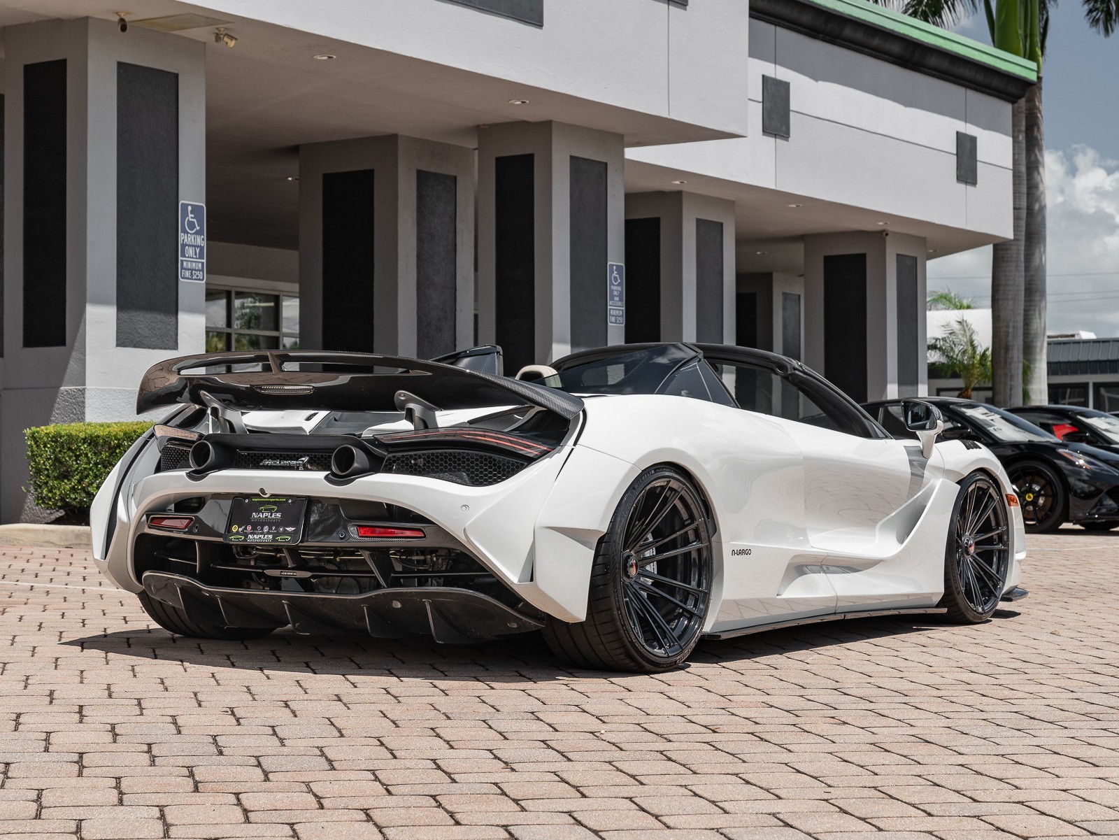 2020 Mclaren 720S Spider photo 16
