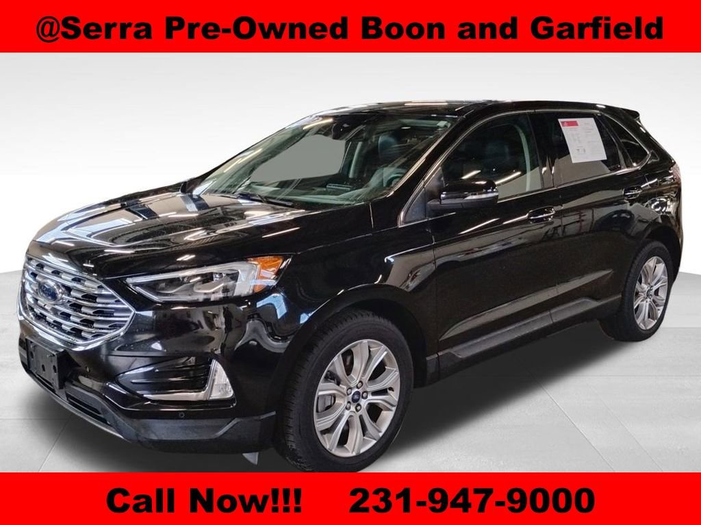 2022 Ford Edge Titanium photo 3