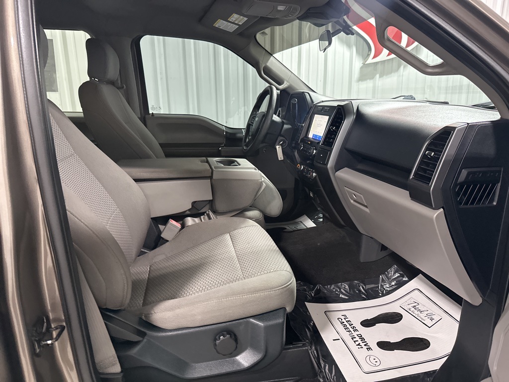 2020 Ford F-150 XLT photo 20