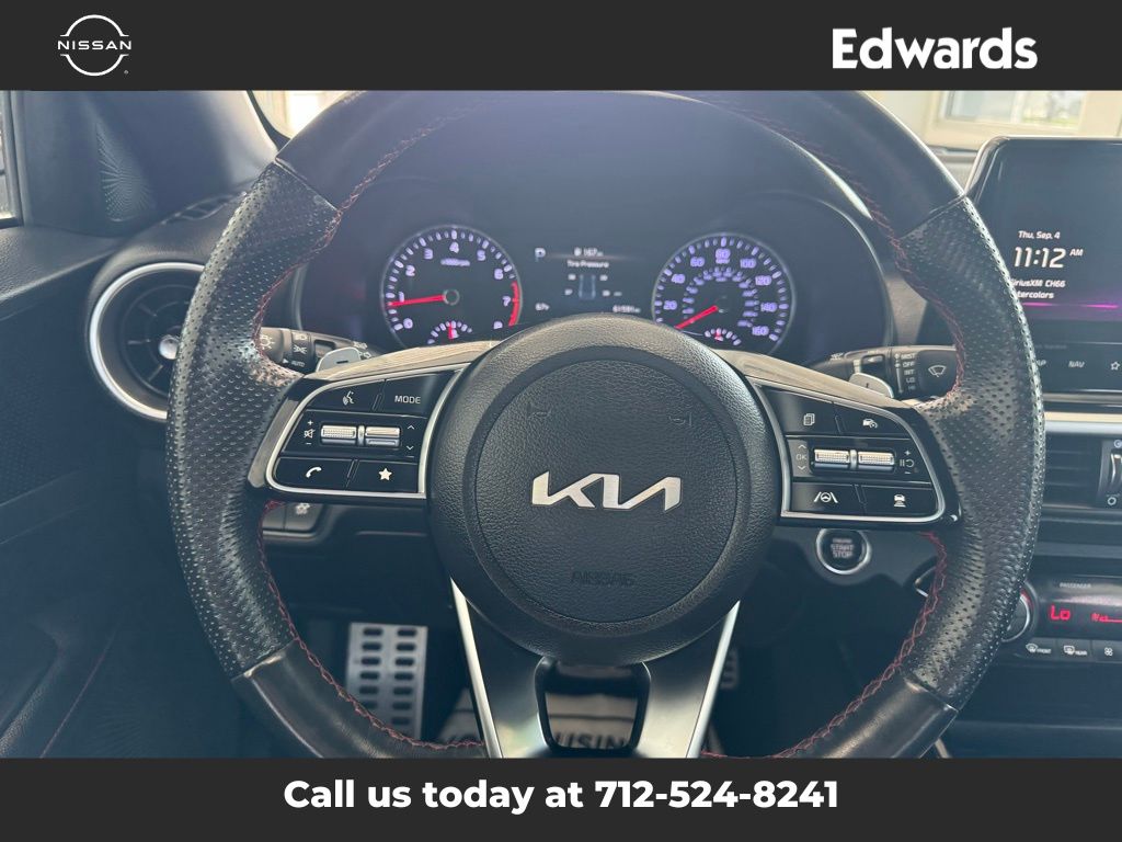 2023 Kia Forte GT photo 17