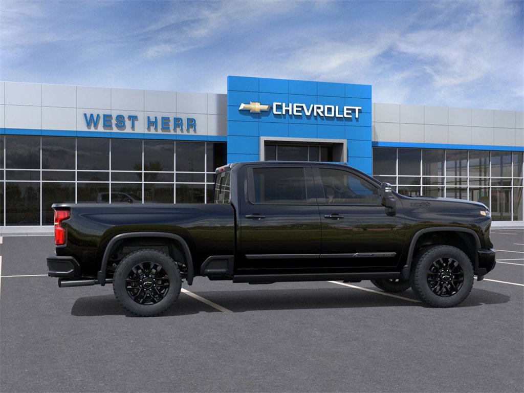 2025 Chevrolet Silverado High Country photo 4
