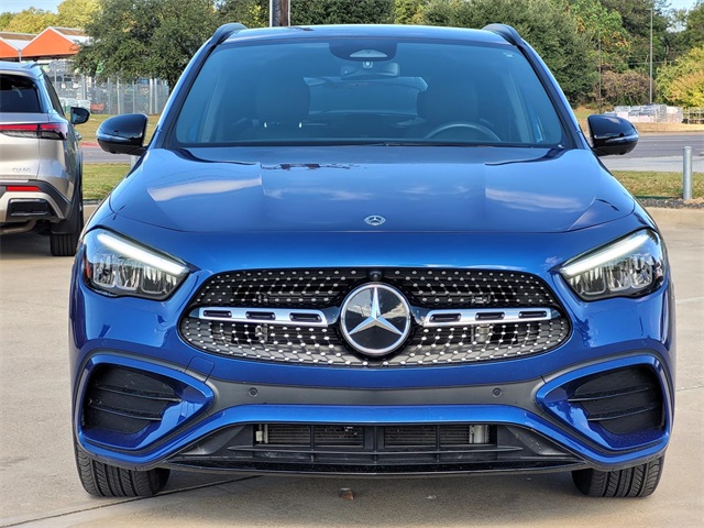 2025 Mercedes Benz GLA 250 photo 2