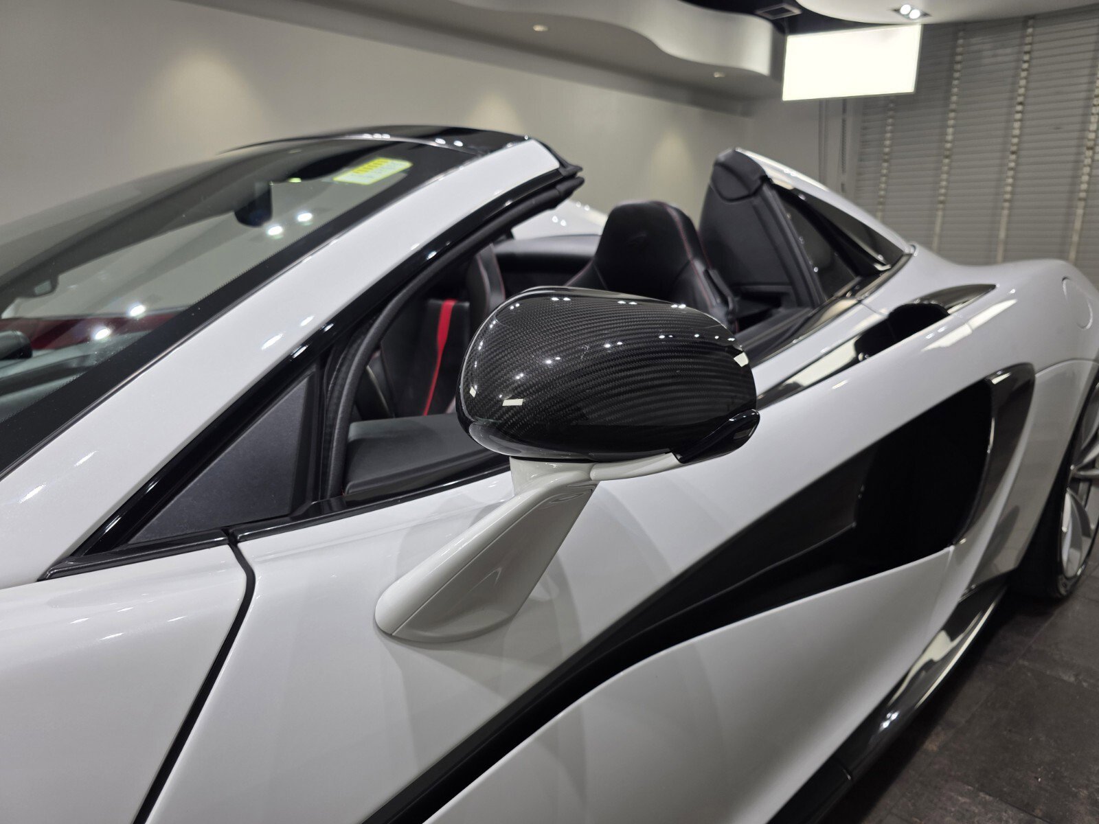 2019 Mclaren 570S Spider photo 19
