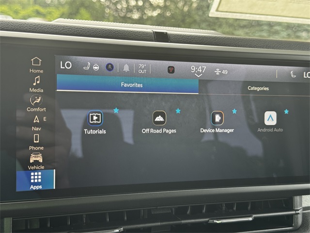 2025 Jeep Gladiator Willys photo 26