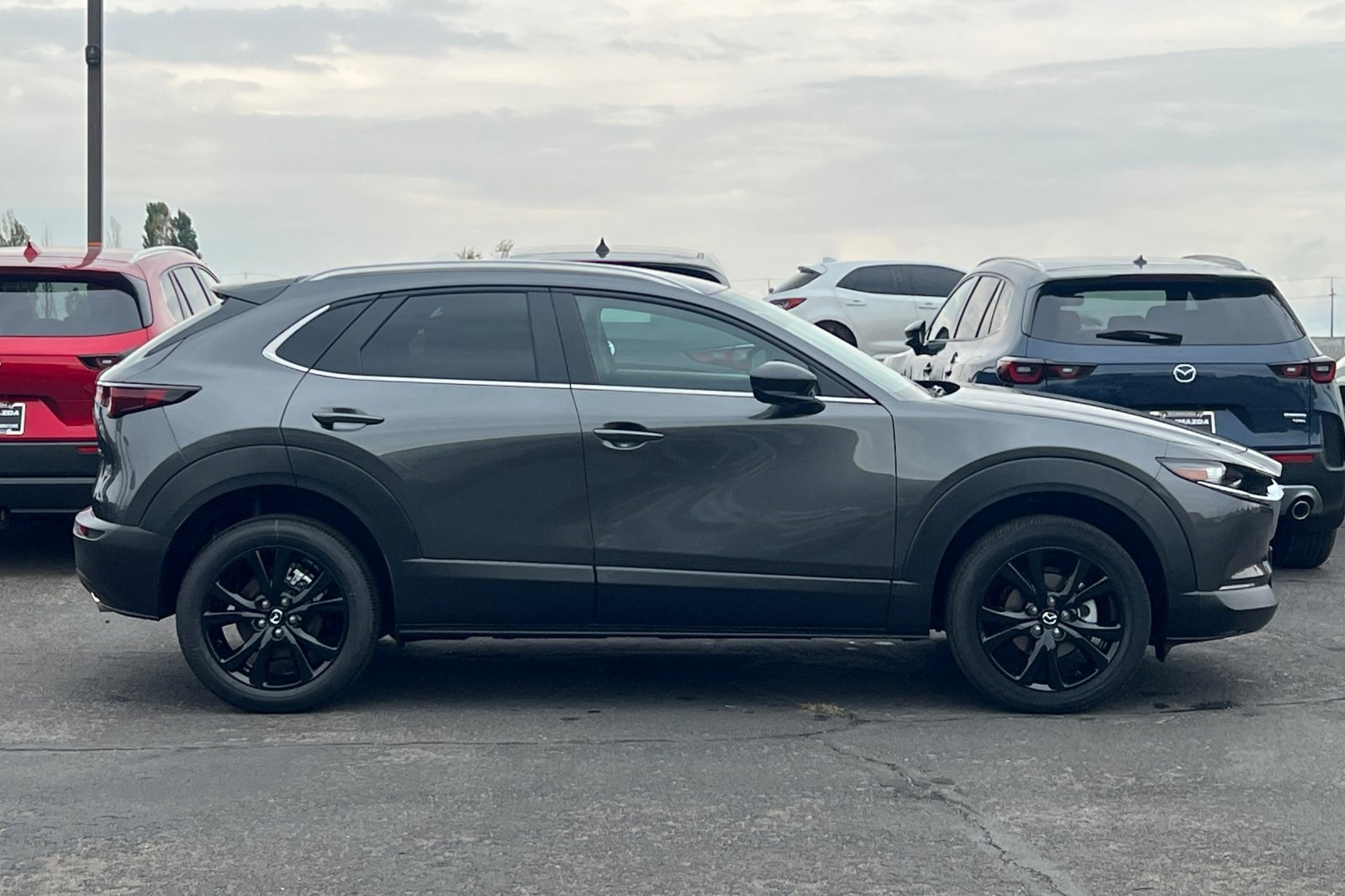 2025 Mazda CX-30 2.5 Select Sport photo 3