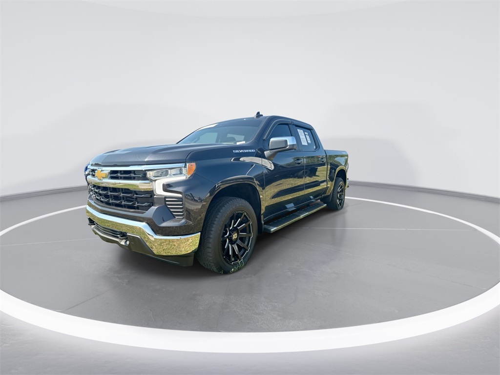 2023 Chevrolet Silverado 1500 LT photo 4
