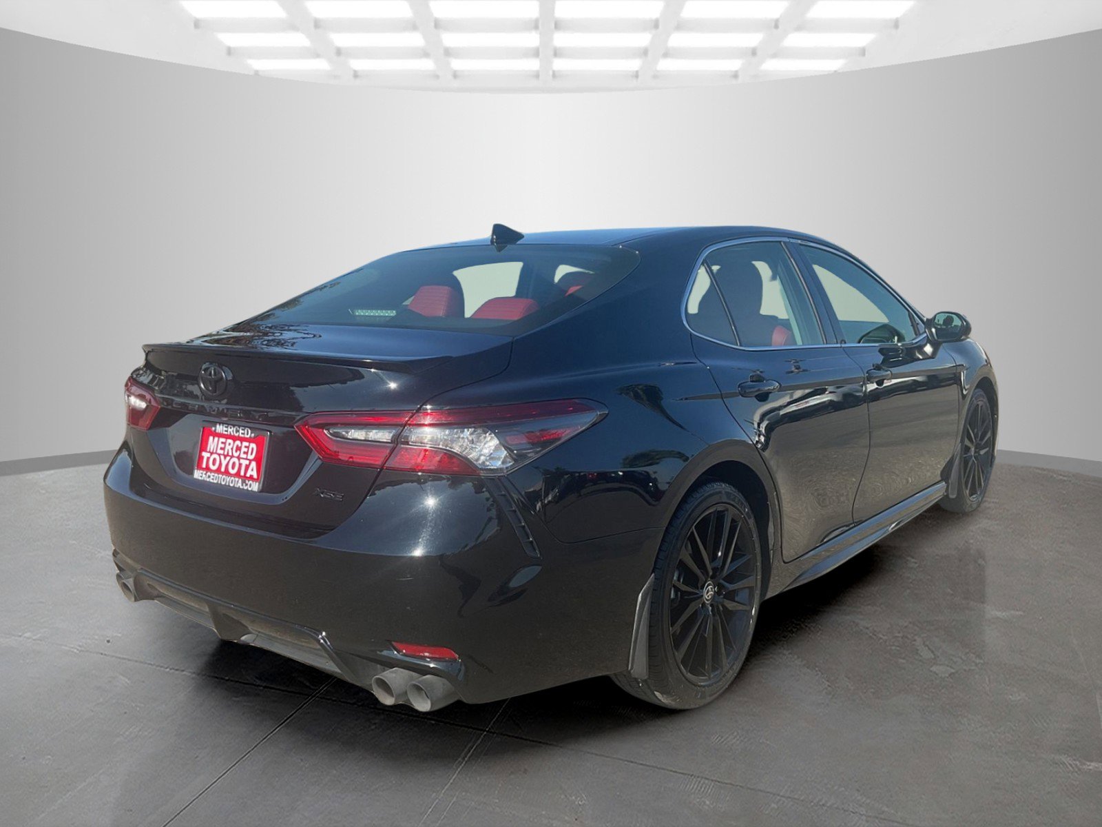 2024 Toyota Camry XSE photo 3
