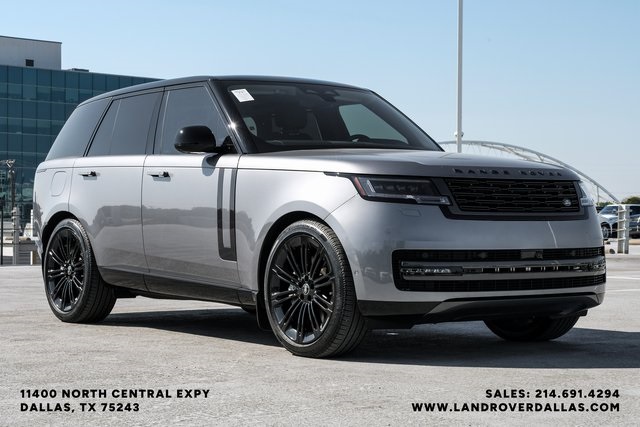 2025 Land Rover Range Rover SE photo 4