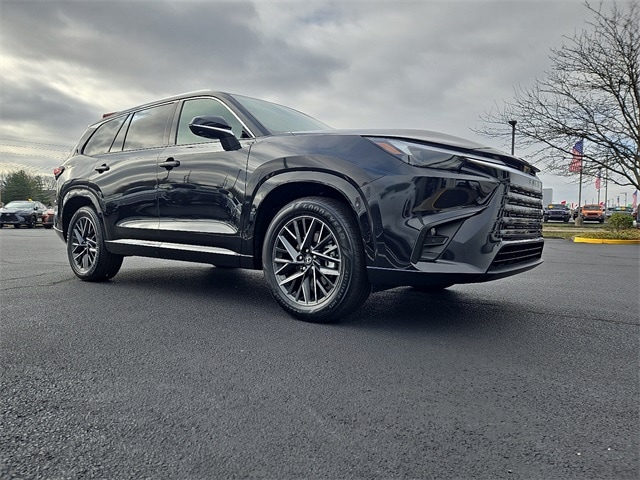 2026 Lexus TX Premium's photo