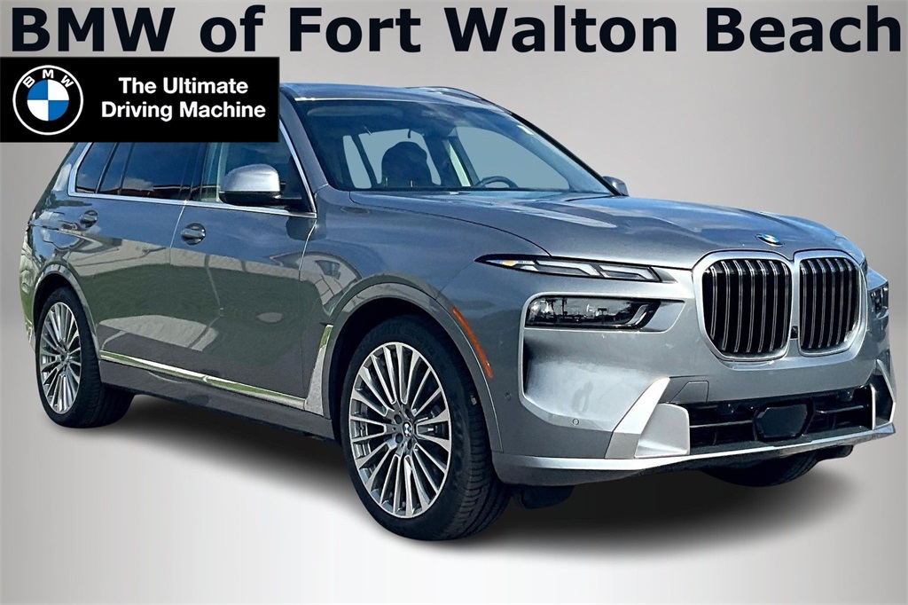 2026 BMW X7 40i's photo