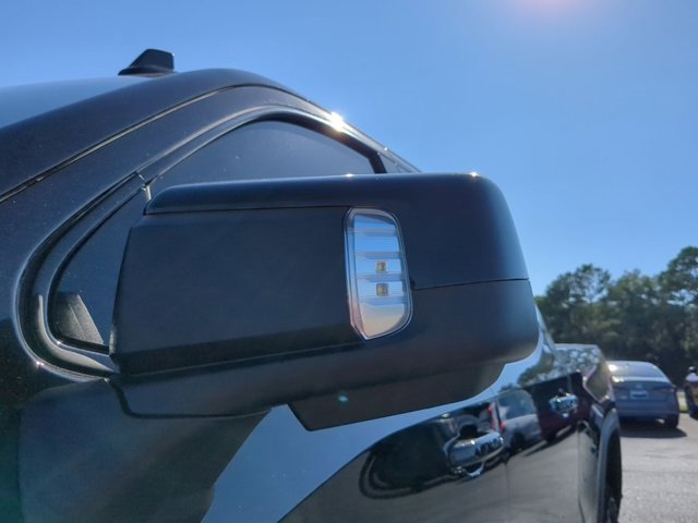 2025 Gmc Sierra AT4X photo 27