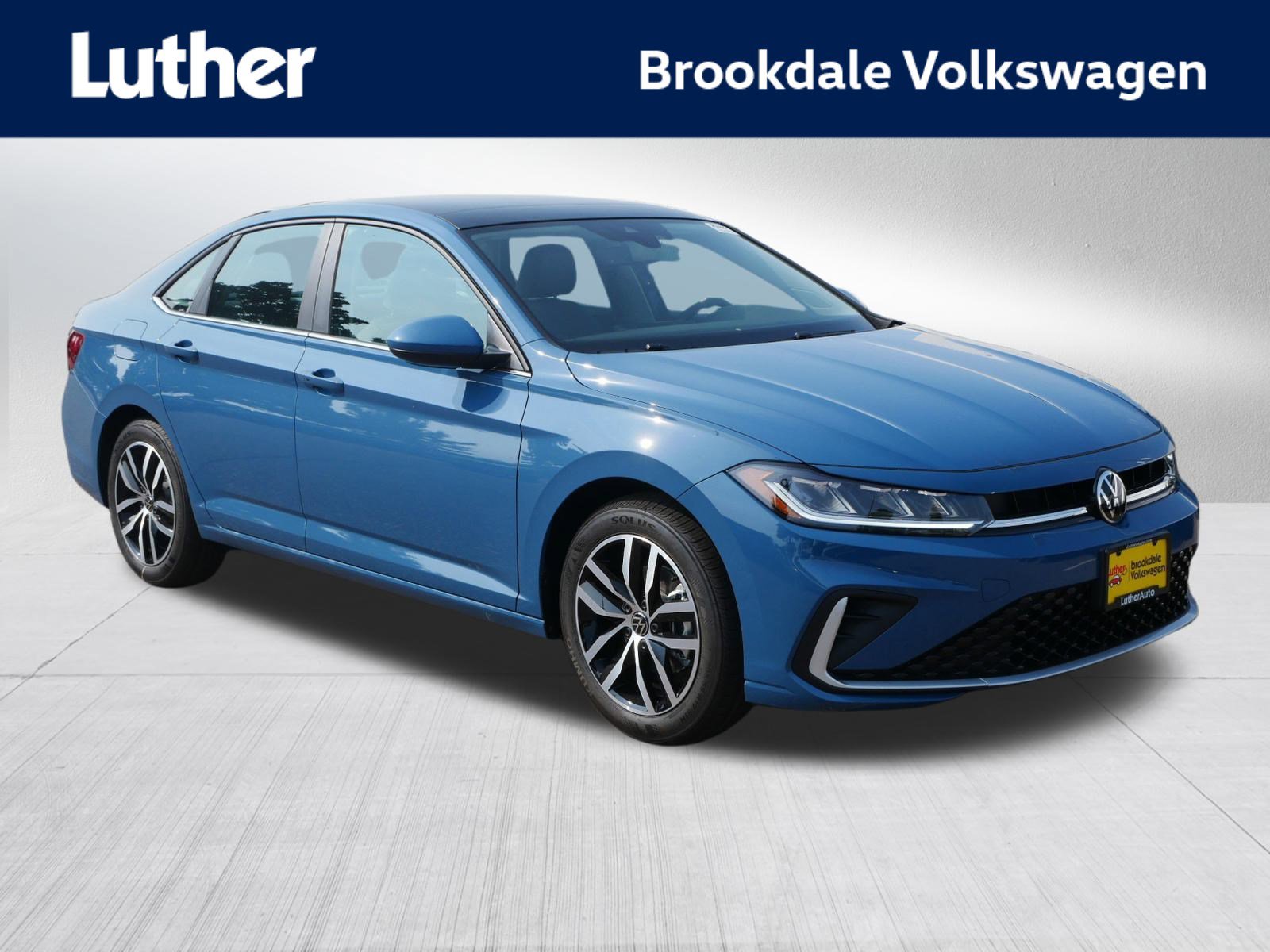 2025 Volkswagen Jetta SE's photo