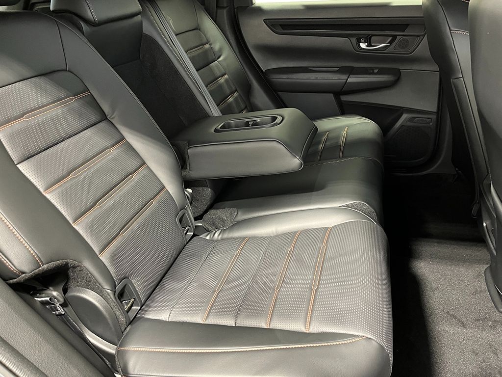 2025 Honda CR-V Hybrid Sport-L photo 28