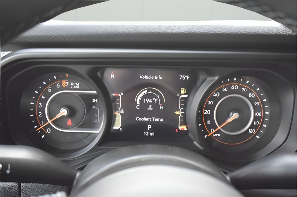 2025 Jeep Gladiator Willys photo 22