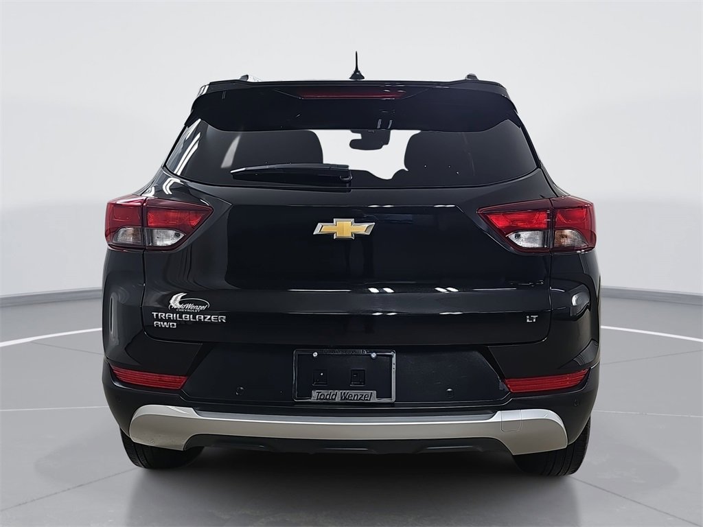 2023 Chevrolet Trailblazer LT photo 4