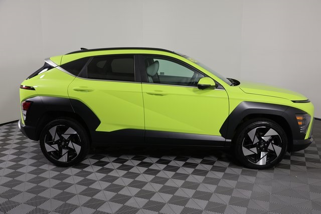 2024 Hyundai Kona Limited photo 9