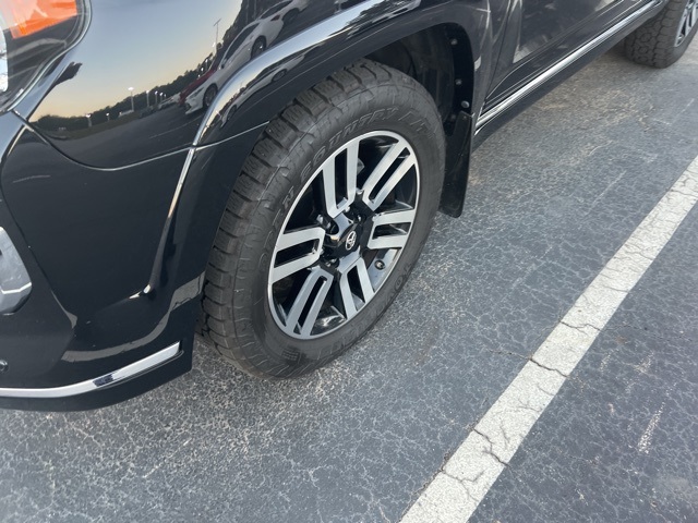 2020 Toyota 4Runner Limited V6 photo 4