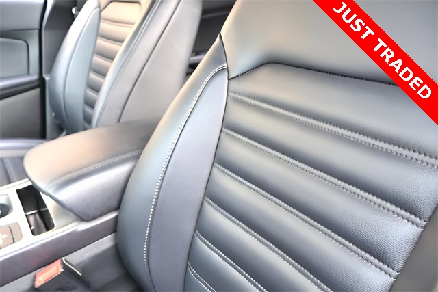 2022 Ford Edge SEL photo 4