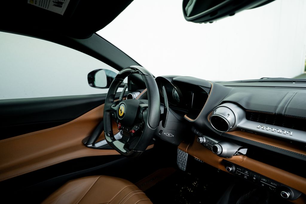 2018 Ferrari 812 Superfast photo 34