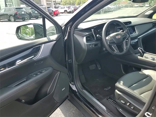 Used 2024 Stellar Black Metallic Cadillac Premium Luxury image 12