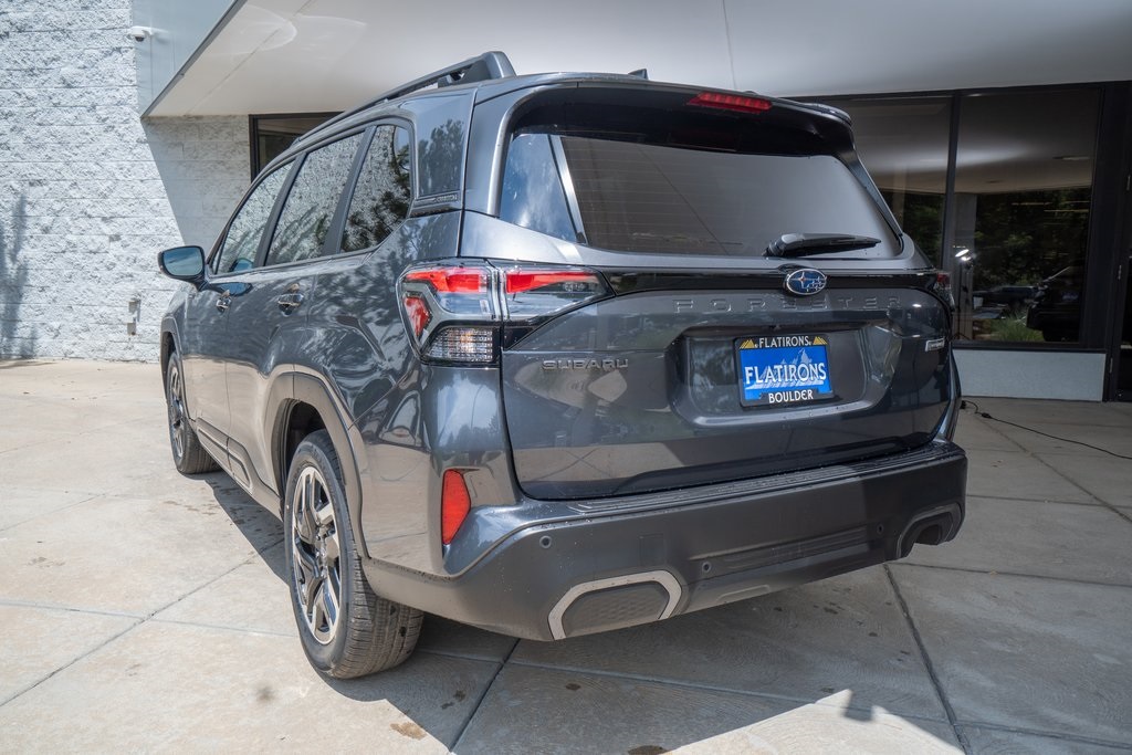 2025 Subaru Forester Limited photo 3