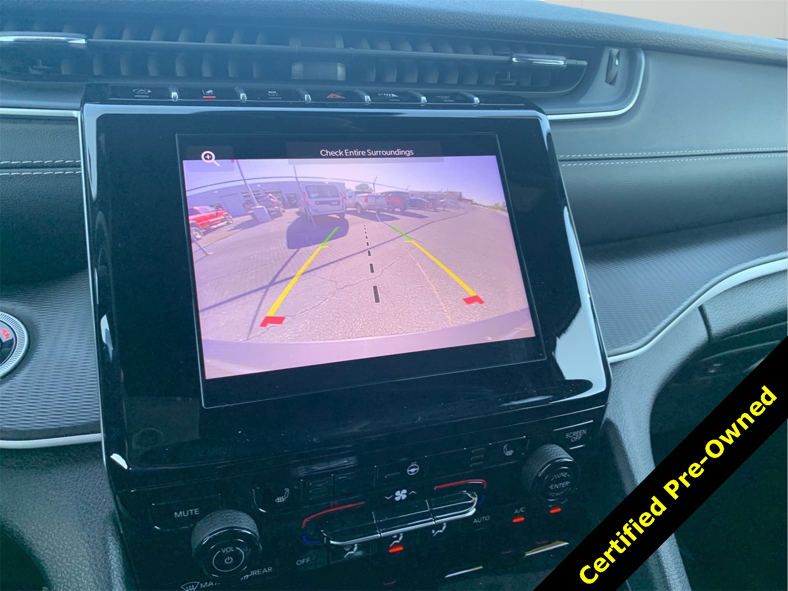 2024 Jeep Grand Cherokee Altitude photo 15