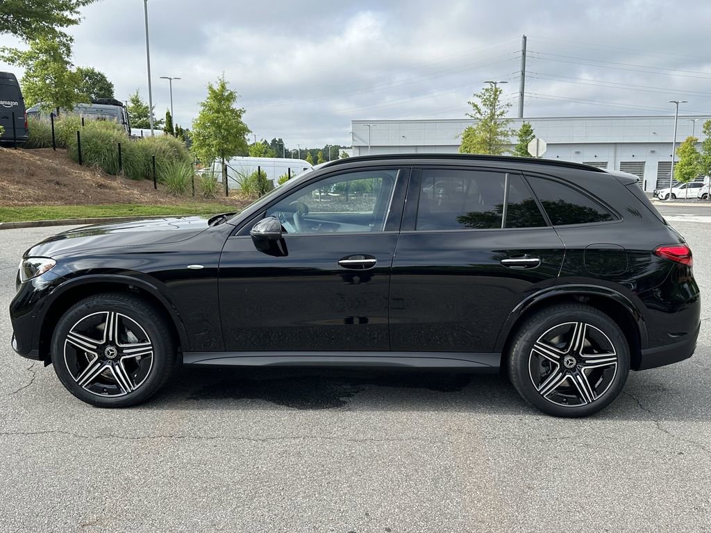 2025 Mercedes Benz GLC 350e 4MATIC photo 5