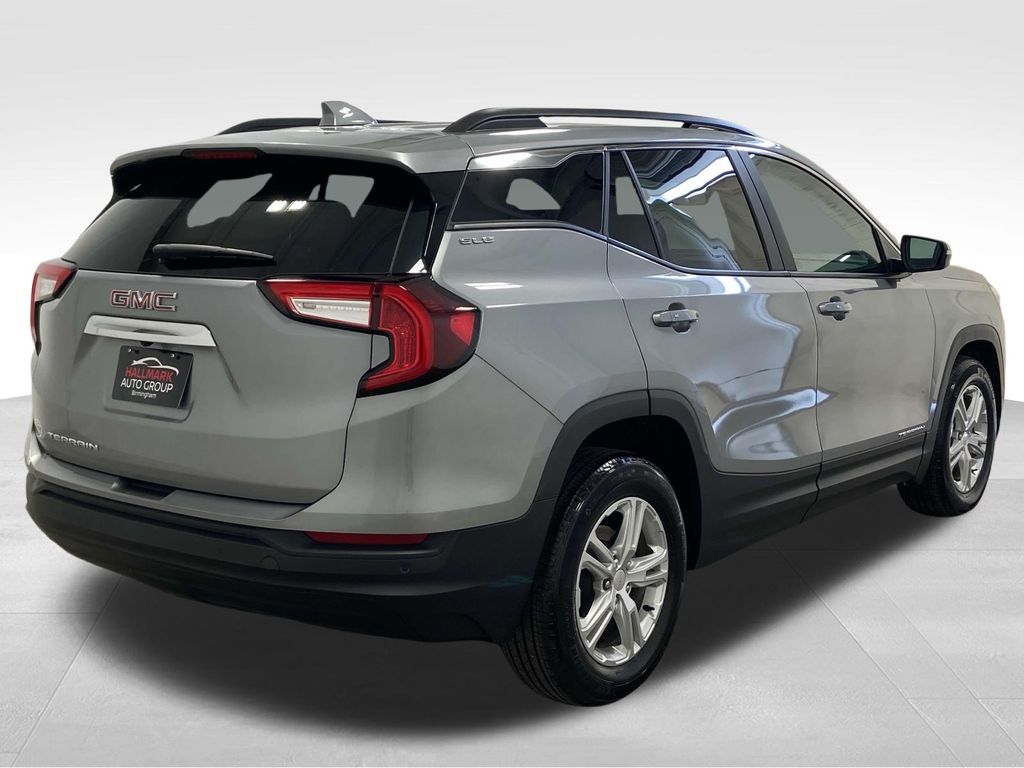 2023 Gmc Terrain SLE photo 3