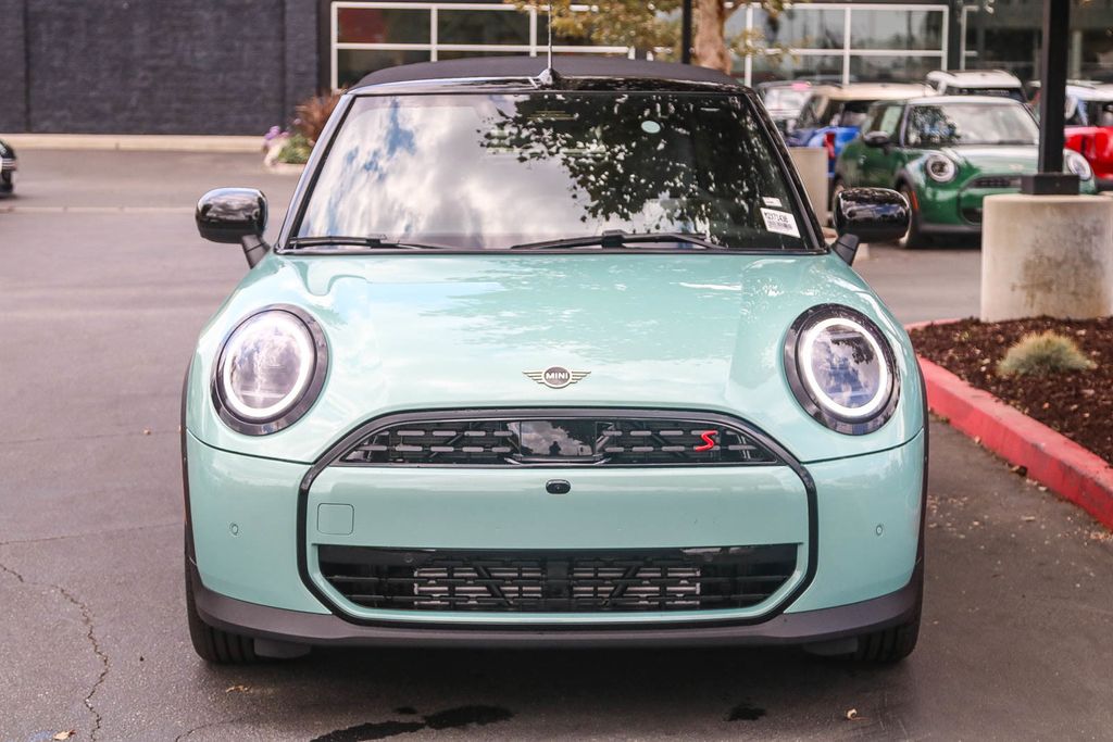2026 Mini Cooper Convertible Iconic photo 2
